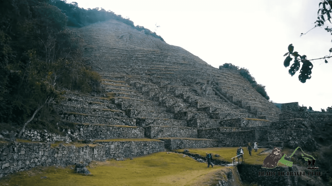 SITIO ARQUEOLOGICO DE WINAYWAYNA 1 - Tour Machupicchu y Waynapicchu enigmático todo el día