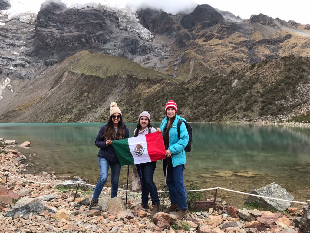 Laguna Humantay 1024x768 1 - Useful Information for Travelers